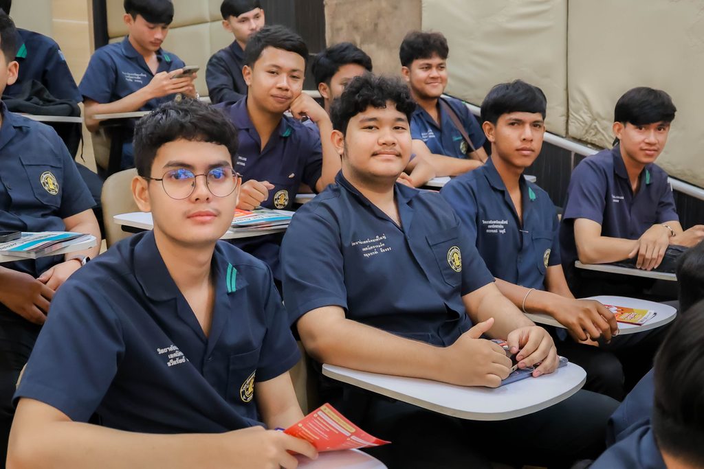 หลักสูตรวิศวกรรมอุตสาหการ คณะครุศาสตร์ฯ จัดกิจกรรมแนะแนวการศึกษาต่อ รับสมัครนักศึกษาใหม่ ปีการศึกษา 2570 - มทร.ศรีวิชัย (RMUTSV)